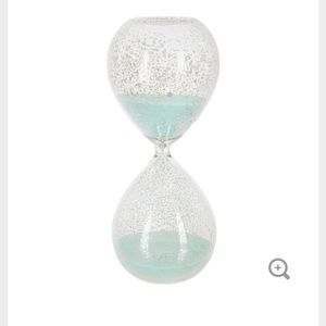 mercury glass hourglass with mint sand